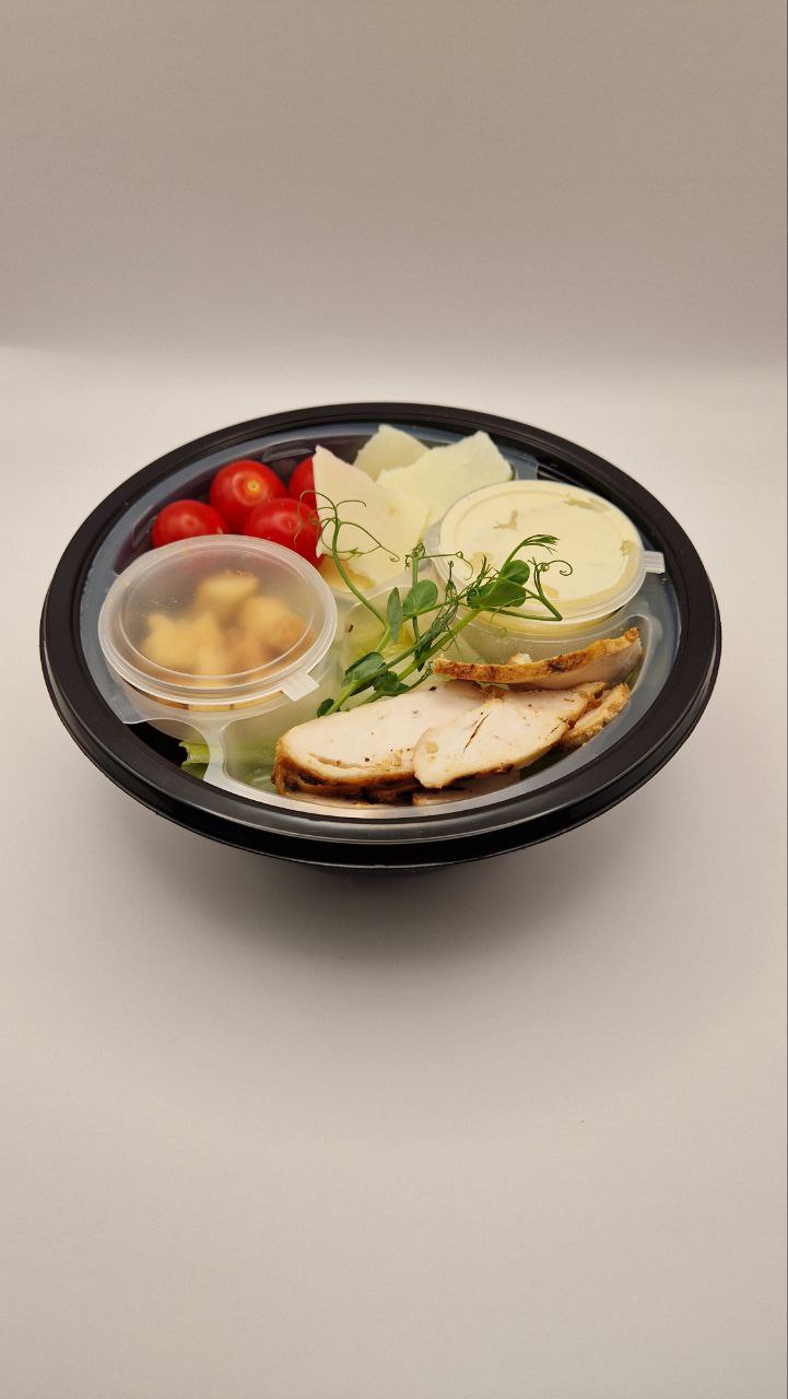 Салат "Цезарь" 200 гр