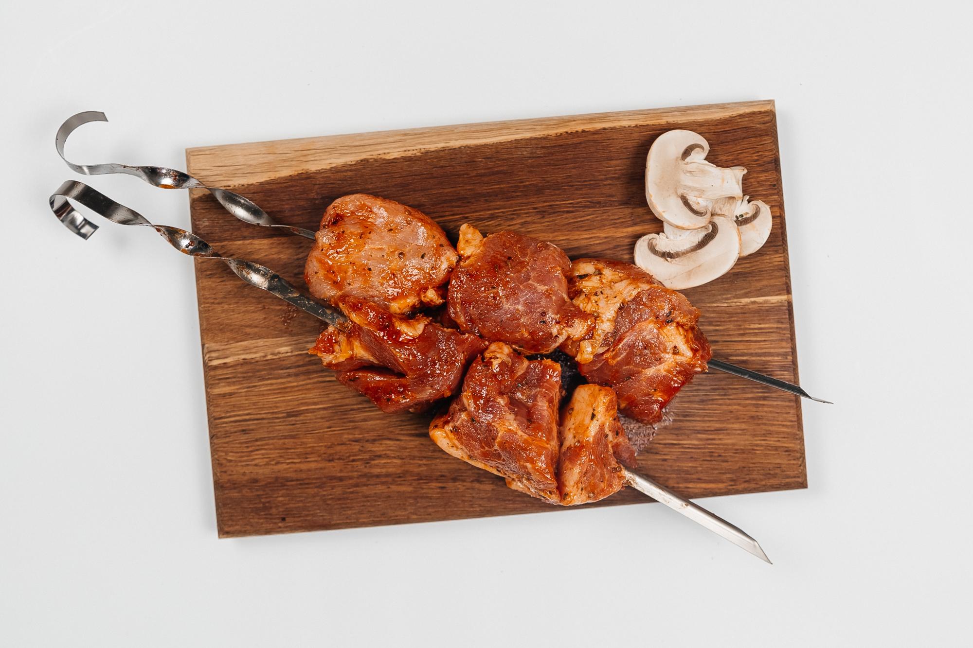 Шашлык из шеи свиной в маринаде "Грузинский"