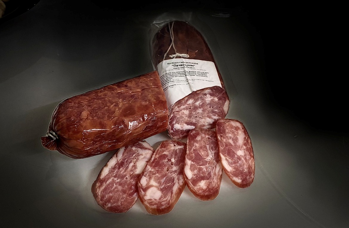 Колбаса с/к Пачастунак,кг Конаковские колбасы