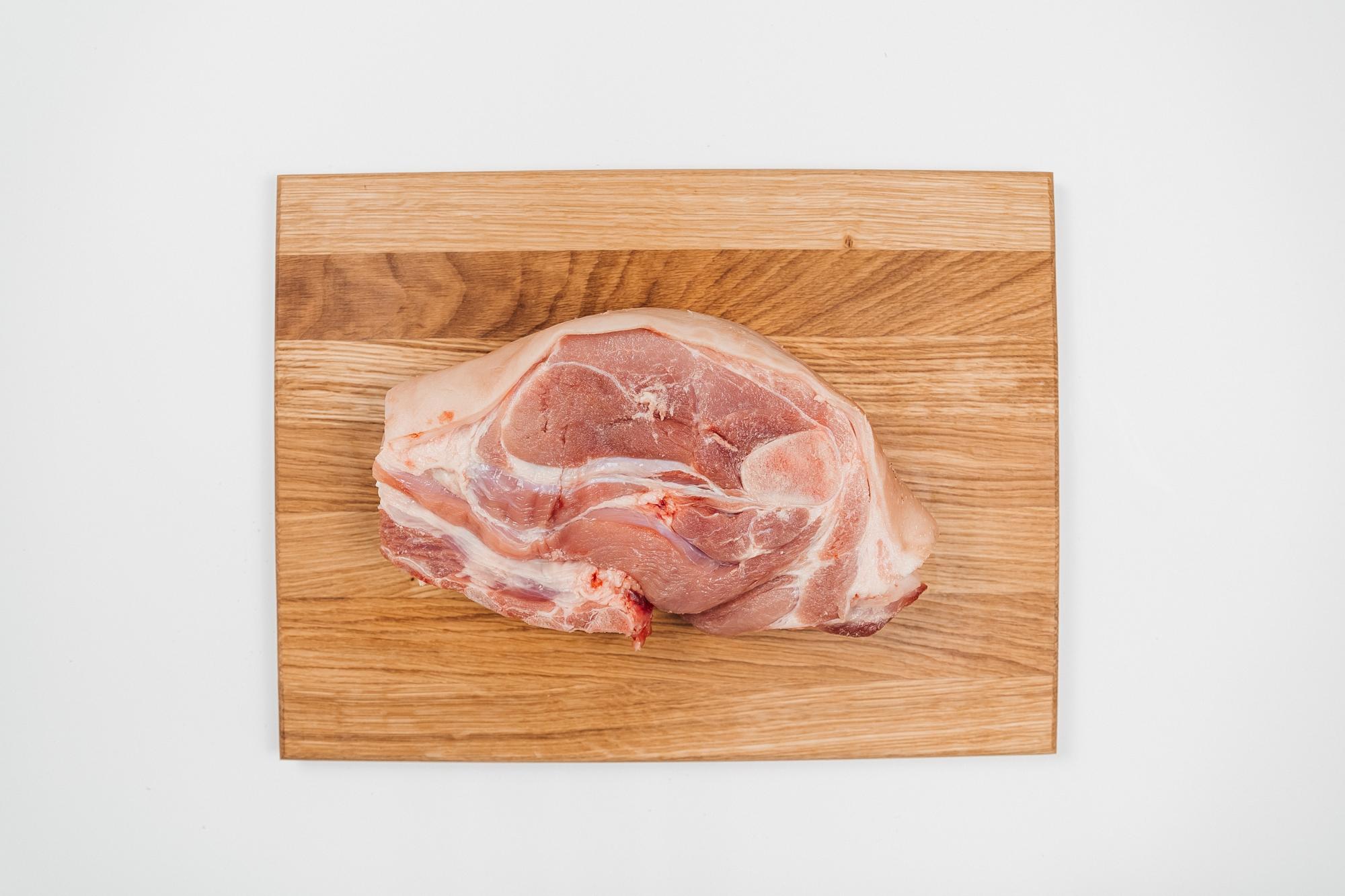 Лопатка свиная н/к