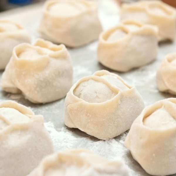 Манты с говядиной и свининой
